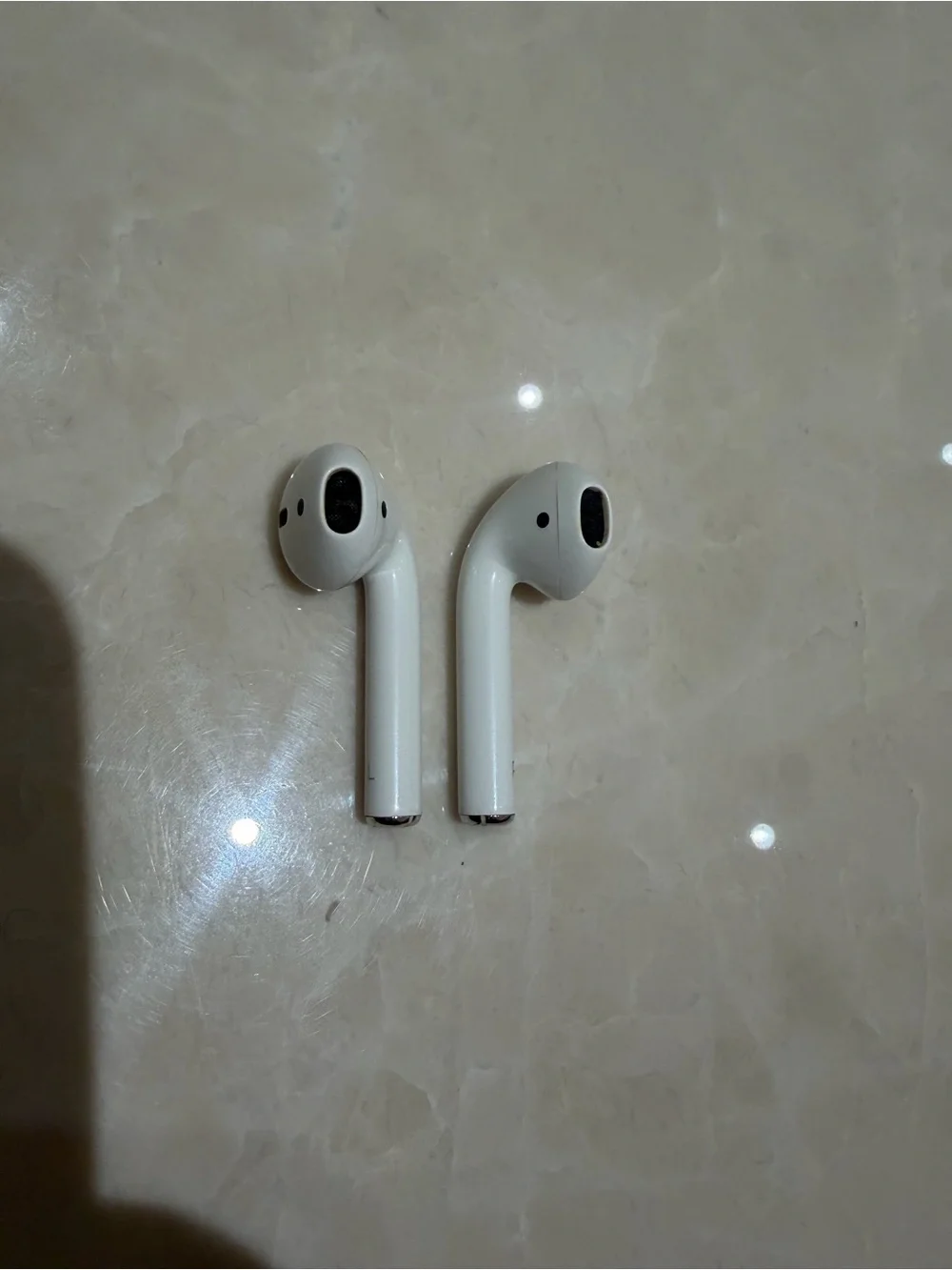 Apple AirPods Wireless Earbuds with Charging Case